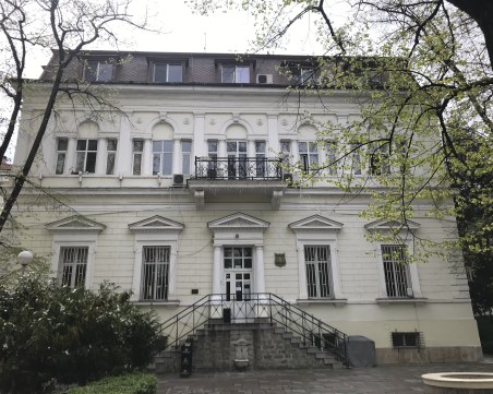 Изплащат възнагражденията на участници в СИК в район „Централен