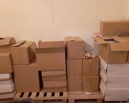 Конфискуваха голямо количество контрабандни цигари в Смирненски