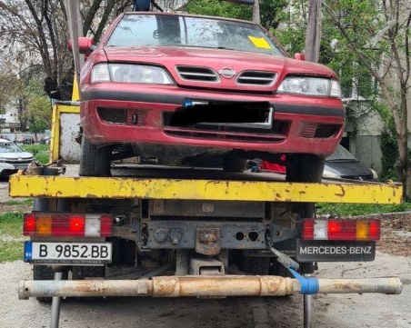 Репатрираха стари автомобили в 