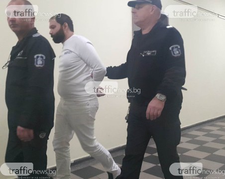 Румънецът, „подарил” тенджери за 8500 лв на болна пенсионерка в Пловдив, излиза на свобода