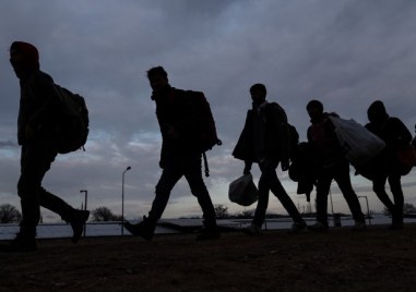 Италия обяви извънредно положение заради кризата с мигрантите  То ще важи