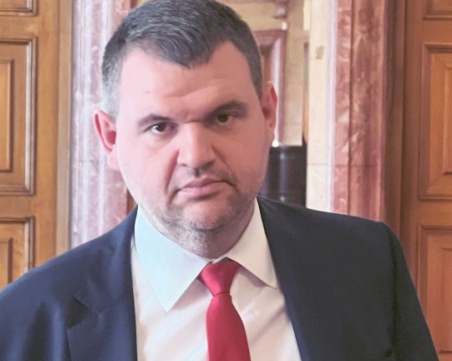 Делян Пеевски: Дано политиците се събудят и направят правителство