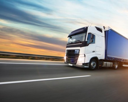 Ограничават движението на камиони по АМ „Тракия