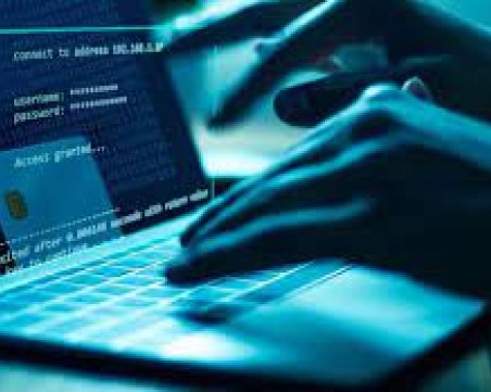 Тийнейджър опита да източи банковата сметка на фирма