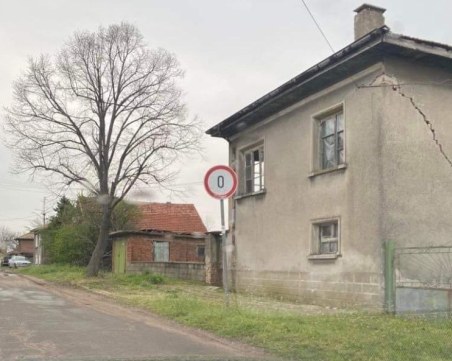 Занулиха скоростта във Великотърновско село