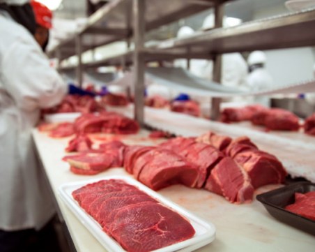 33 тона месо временно забранено за продажба