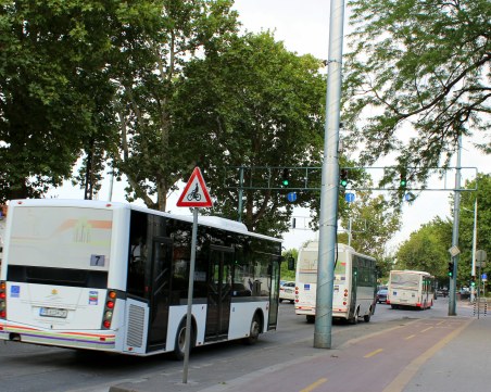 Автобусите в Пловдив ще се движат по празнично разписание за Великден