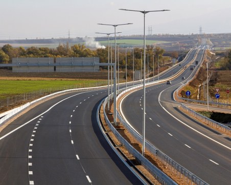 Гълъб Донев открива 6,5 км участък от АМ 