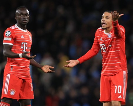 Извадиха Садио Мане от състава на Байерн заради удар срещу Сане