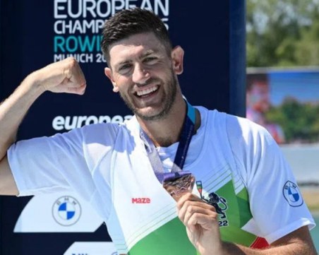 Най-добрият български гребец - пловдивчанинът Кристиан Василев за трудностите, конкуренцията и бронза на Европейското