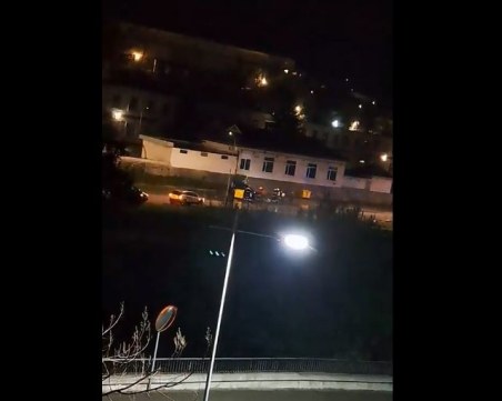 Кола се заби в газоразпределително табло в Габрово