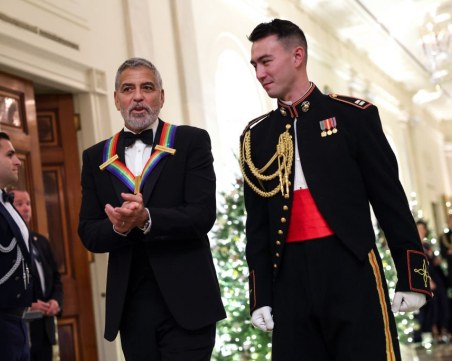 Лейди Гага и Джордж Клуни съветват американския президент за изкуство и култура