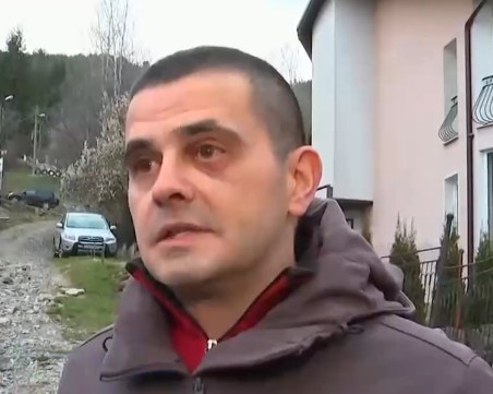 Мъж в Пернишко нападна съсед и бременната му приятелка заради кучето им