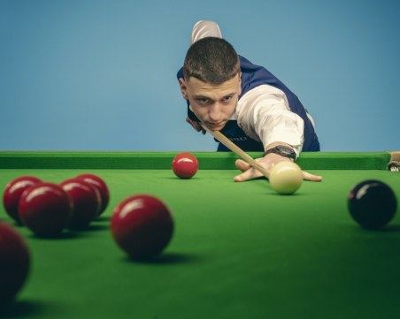 Пловдивчанинът Велиан Димитров мечтае да стане първият български професионален снукър играч