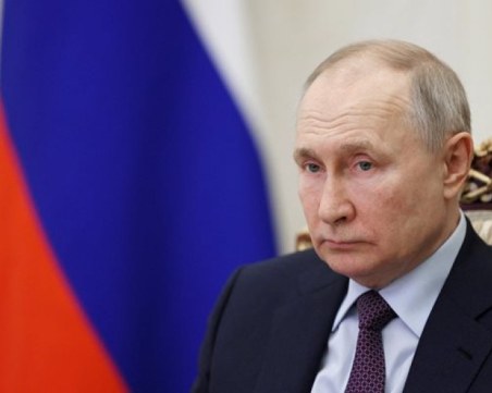 Вдигнаха под тревога руския тихоокеански флот, Путин свика Съвета по сигурност