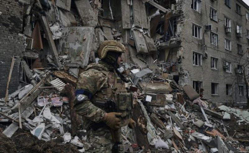 Украинските сили са принудени да се изтеглят от някои части