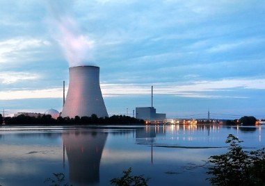 Днес Германия изключва последните си три ядрени реактора Събитието ще