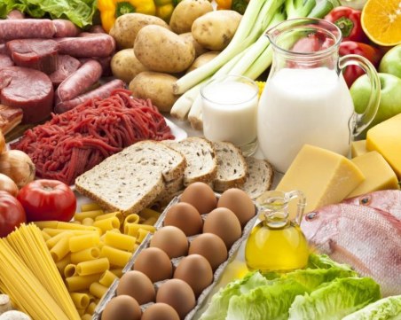 Лекар: Хората, спазвали дълги пости, трябва да са по-внимателни с храната след тях