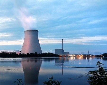 Може ли Германия да остане на тъмно, след като затвори последните си 2 електроцентрали?