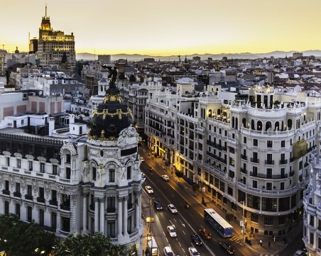 Нарастват опасенията, че пазарът на недвижими имоти в Европа може да рухне