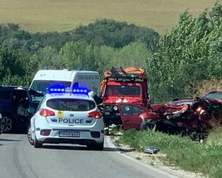 Тежка катастрофа взе жертва на пътя Русе - Бяла, петима са ранени