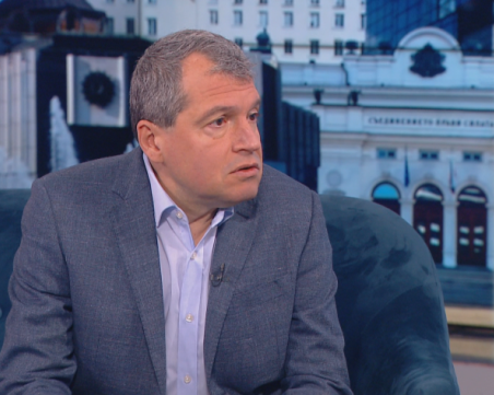 Тошко Йорданов: ГЕРБ-СДС и ПП-ДБ могат да сформират правителство с голяма подкрепа