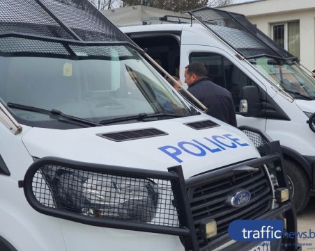 Откриха 200 кг марихуана, петима са арестувани в Бургас