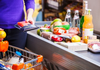 Разминаване между цените на хранителните продукти на етикетите и тези