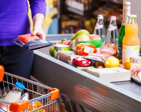 Пловдивчанка: Цената на етикета една, а на касата плащаш друга