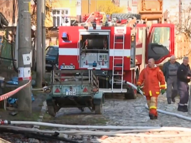 Майка и син загинаха при пожар в село Павелско