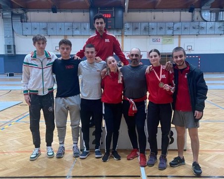 Българска фехтовачка с бронз от турнир във Виена