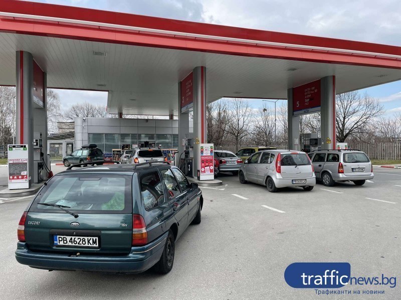 Следпразнично: Цената на бензина в Пловдив тръгна нагоре, дизел и газ поевтиняват