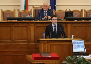 Никола Минчев ще е кандидатът за ротационен председател на парламента