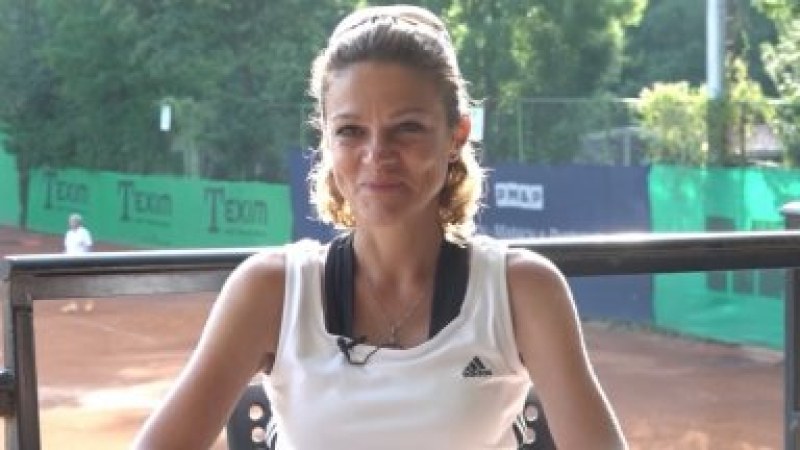 На 50-годишна възраст почина бившата българска тенисистка Елена Пампулова-Бергоми, съобщават от