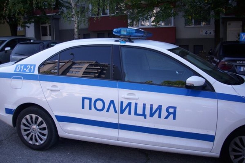 Шофьор блъсна 13-годишно дете на пешеходна пътека в Разград