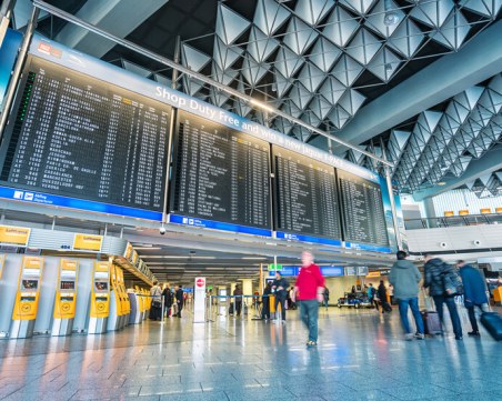 Отменят 700 полета в Германия заради стачка