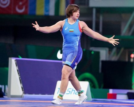 Юлияна Янева стана европейска шампионка по борба