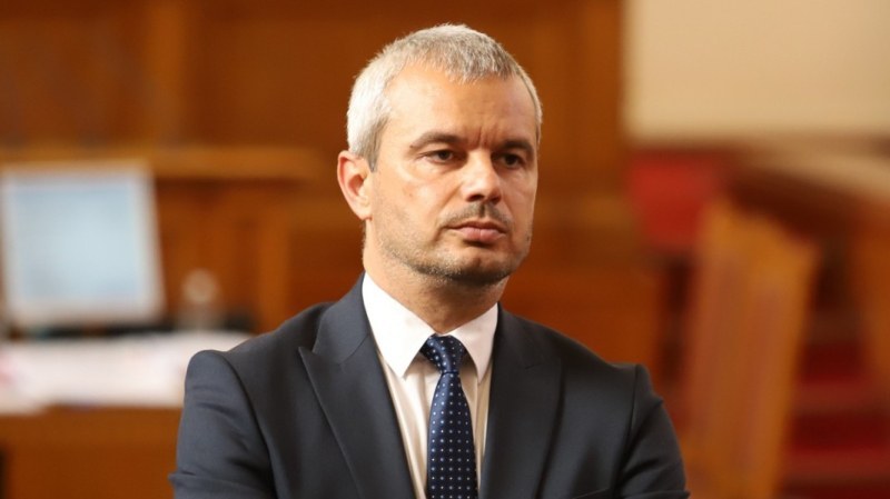 Костадинов: Най-важното е да приемем бюджет за 2023 г.
