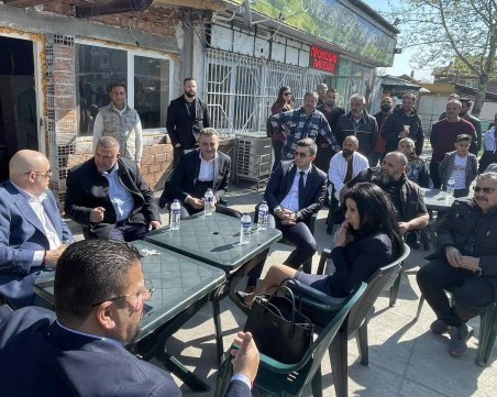 Иван Гешев се срещна с жители на  Столипиново, запозна се с проблемите в квартала