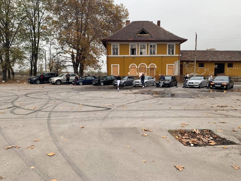 От БМВ клуб в Кричим искат да помогнат на абитуриент в нужда