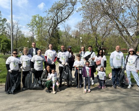 Служители на район „Западен