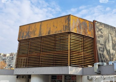 Финалното решение дали Община Пловдив да закупи зала Строител ще