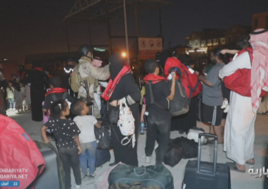 Продължава евакуацията на чуждестранни граждани от Судан Според Франс Прес