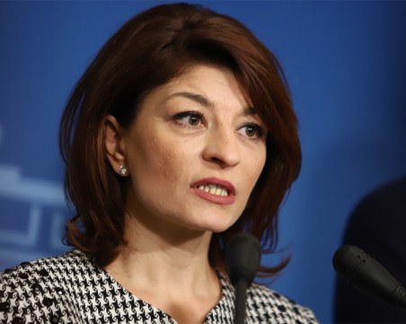 Атанасова: Върна се нормалния тон в политиката, не се беше случвало от 2 години