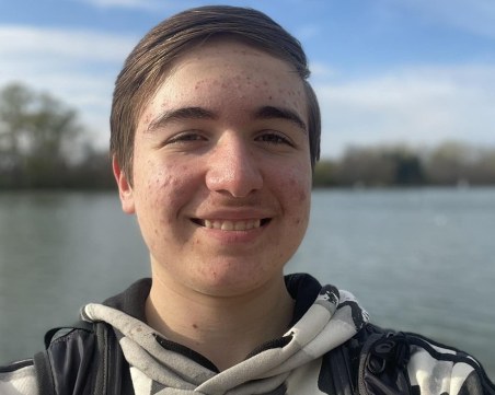 Издирват 16-годишно момче от Пловдив