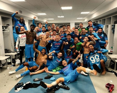 Наполи може да стане шампион още този уикенд