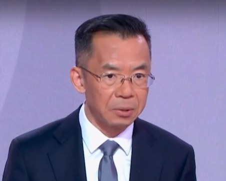 Посланикът на Китай в Париж забърка скандал