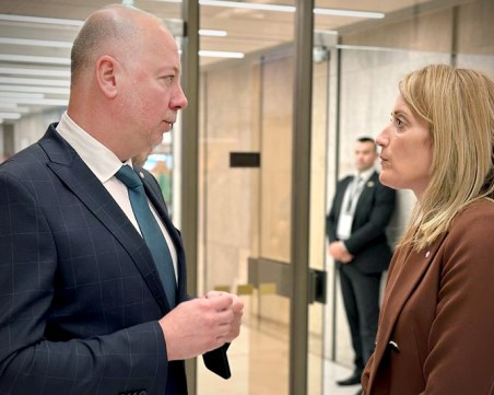 Желязков пред Роберта Мецола: Присъединяването към Шенген до края на годината е приоритет на България