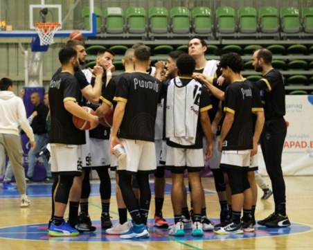 Академик завършва редовния сезон с домакинство на ЦСКА