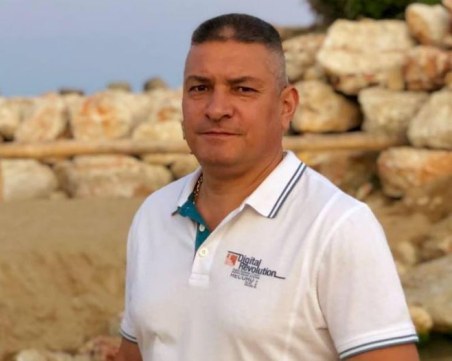 Проверяват началника на РПУ Раковски по сигнал за укрити СРС-та